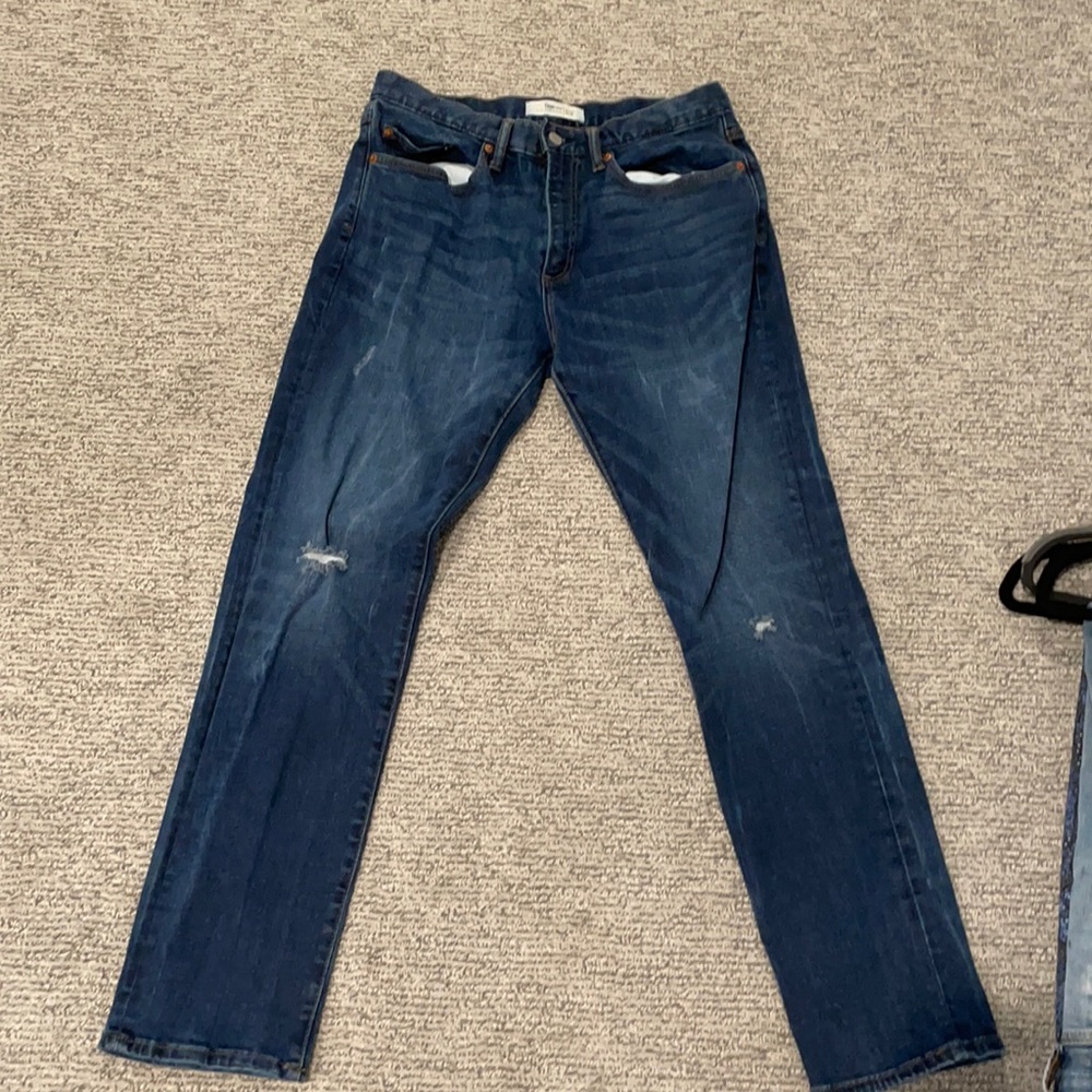 Gap Jeans size 32 x 30 slim navy wash